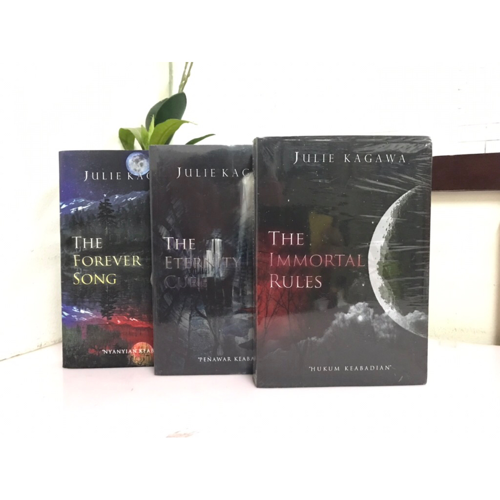 Rhe Immortal Rules, The Eternity Cure, The Forever Song - Julie Kagawa (แปล)