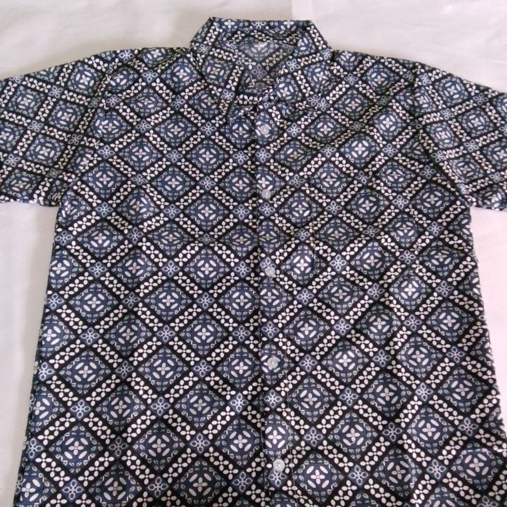 สูง SCHOOL, VOCATIONAL SCHOOL BATIK UNIFORMS / SCHOOL เสื้อผ้า BATIK