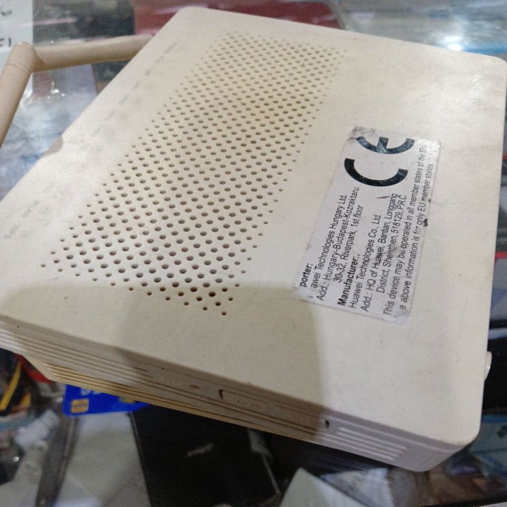 HIJAU Huawei hg8245h ont เราเตอร์ เสาอากาศสั้น พอร์ตเขียว มือสอง