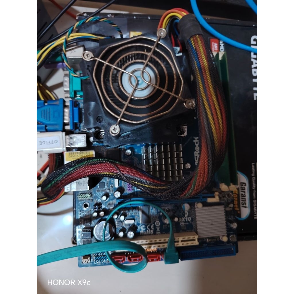 แพ็คเกจ Core 2 Quad G41 ราคาถูก