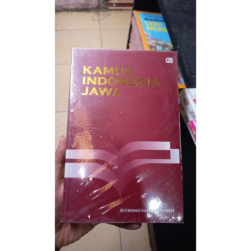 INDONESIAN - JAVANESE DICTIONARY SUTRISNO SASTROUT INDONESIAN LANGUAGE DICTIONARY - JAVANESE