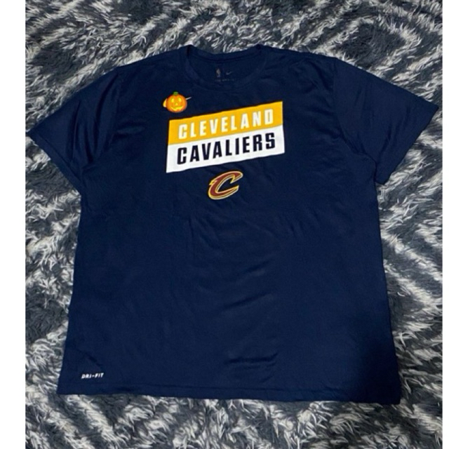 เสื้อยืด N1k3 x nba cleveland