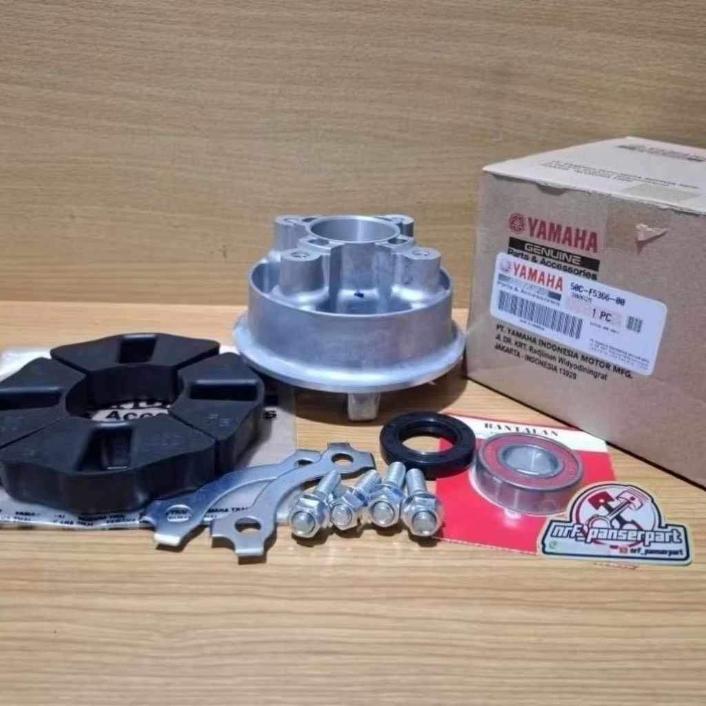 ต้นฉบับของแท้ 50C-F5366-00//JUPITER MX 135 ใหม่ 50C GEAR MOUNT//REAR GEAR MOUNT + DRUM RUBBER YAMAHA