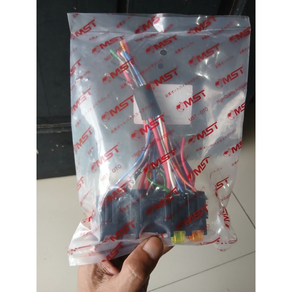 FUSE BOX MST-22804-148-000 KOJ - H. GENIO GENIO