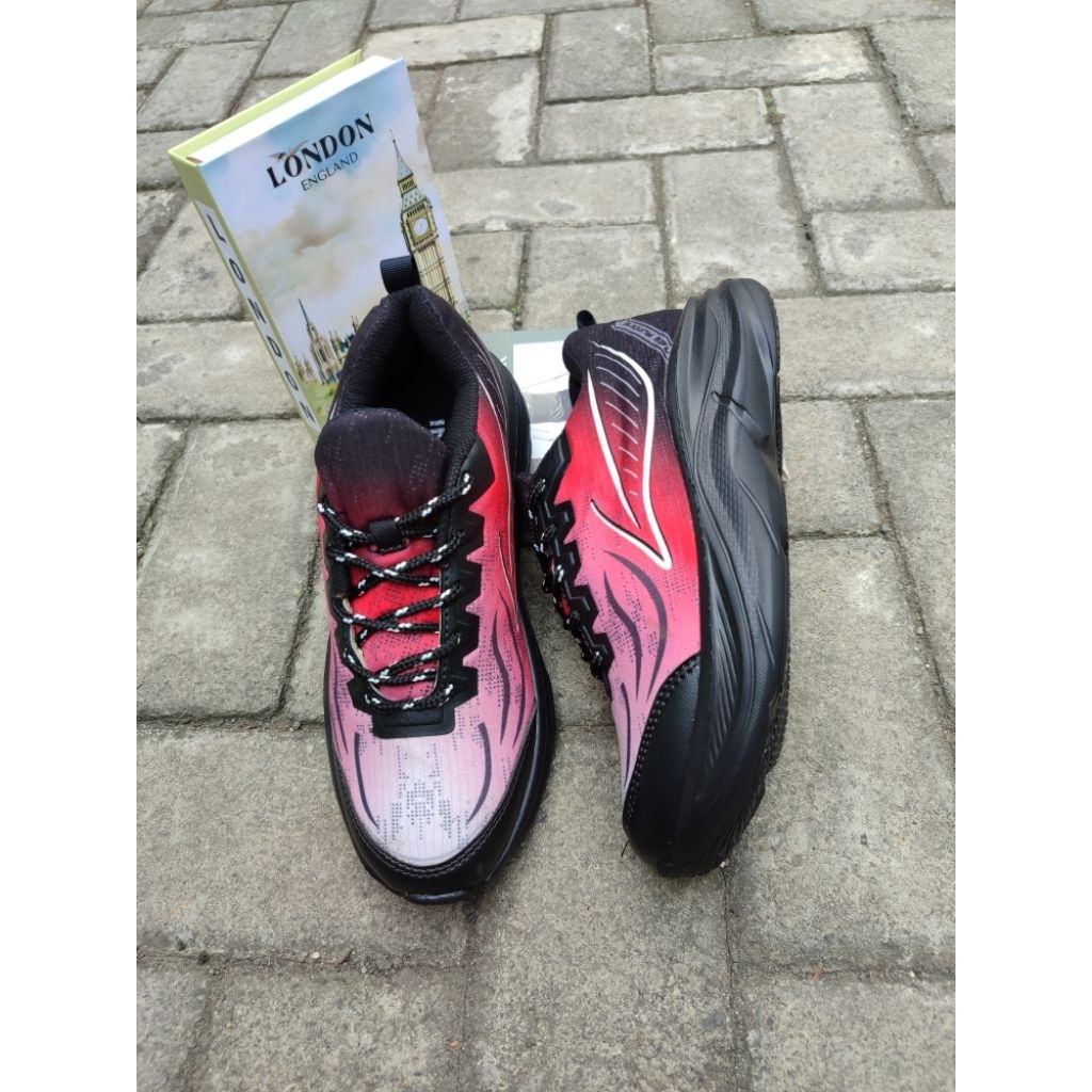 PYLON RUNNING SHOES LIGHT ANTI-SLIP 39-43