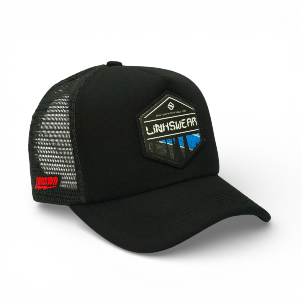 LINKSWEAR Mesh Trucker Hat Character Edition สีดํา 127