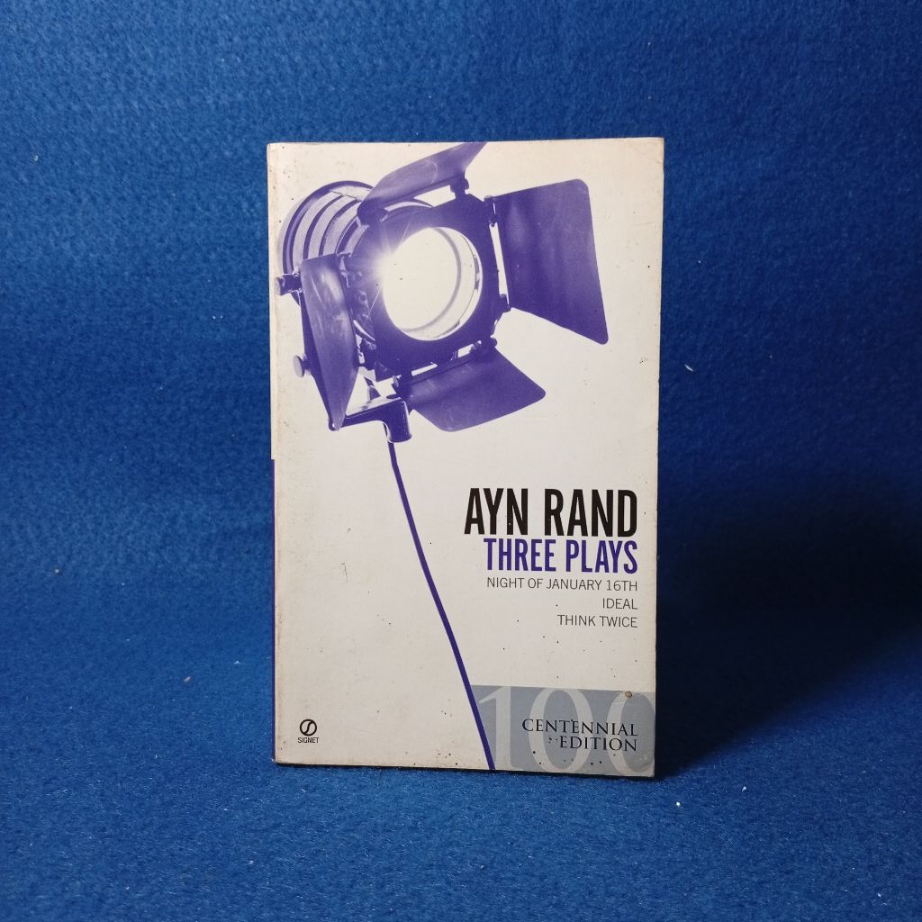 สามการเล่นโดย Ayn Rand