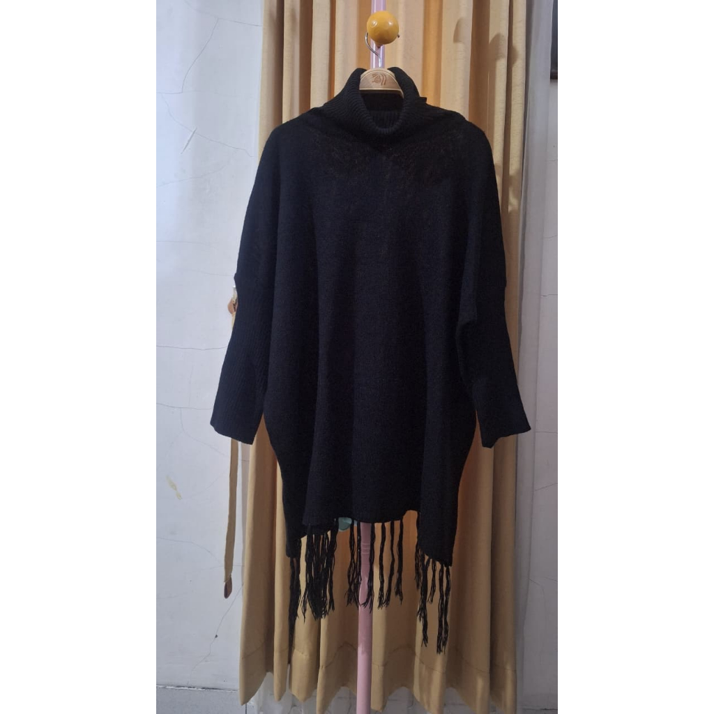 เสื้อสเวตเตอร์พู่ Jfashion สีดํา