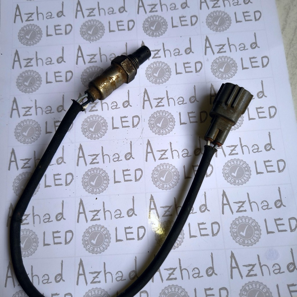 [มือสอง] ต้นฉบับ Kawasaki Ninja 250 RR Mono Z250 SL KLX 250 Exhaust Sensor remove