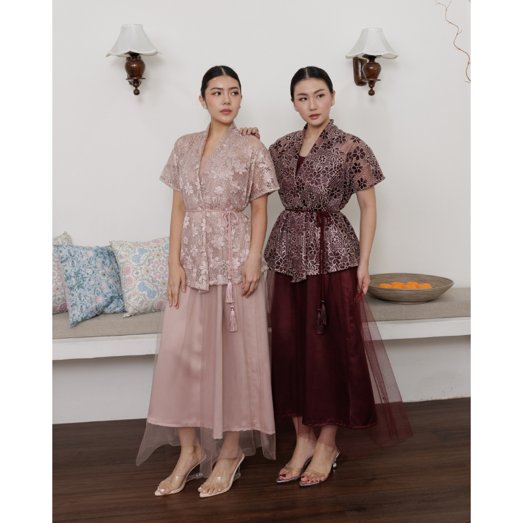 Golde - ชุดเดรสทูล Glenda