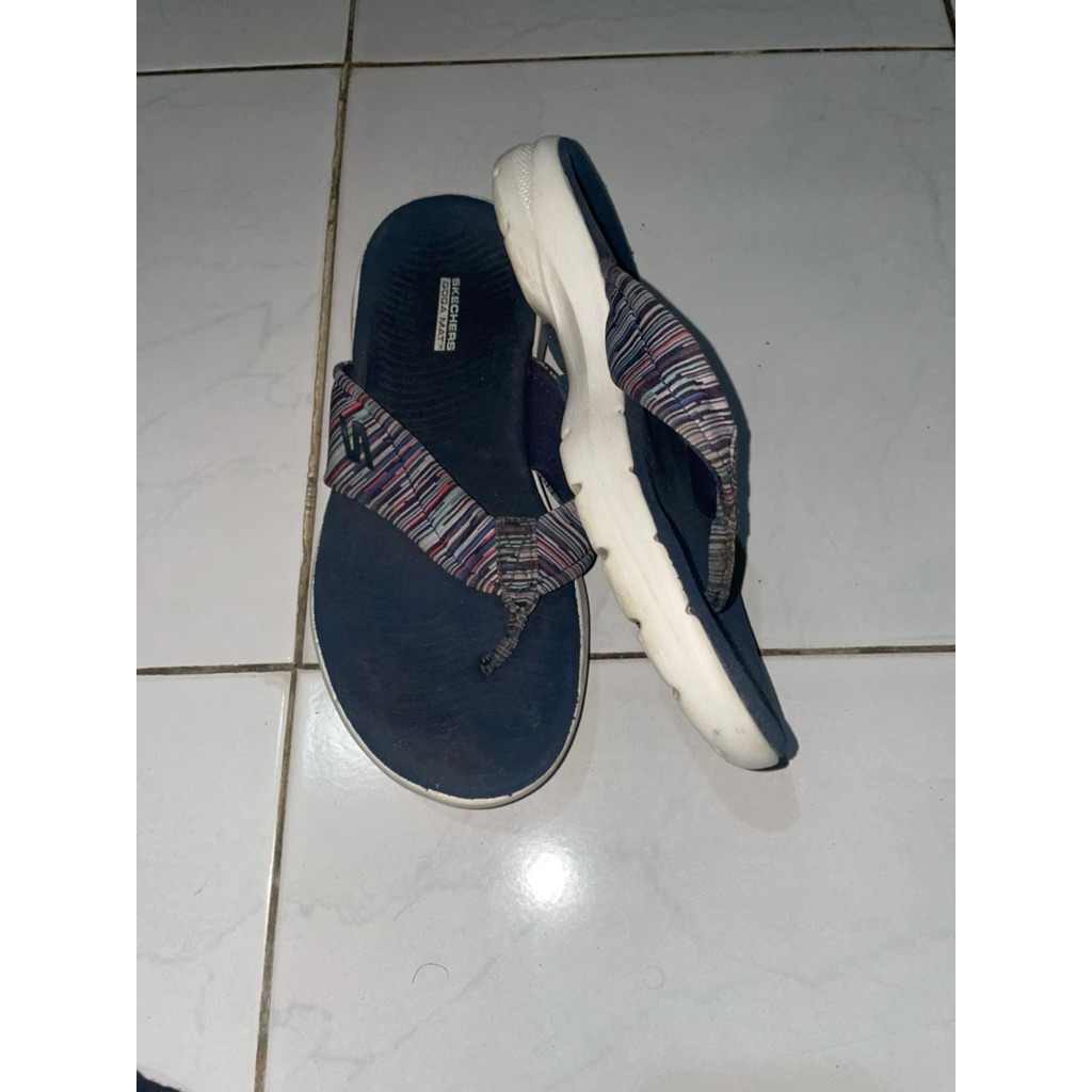 รองเท้าแตะ Skechers pl