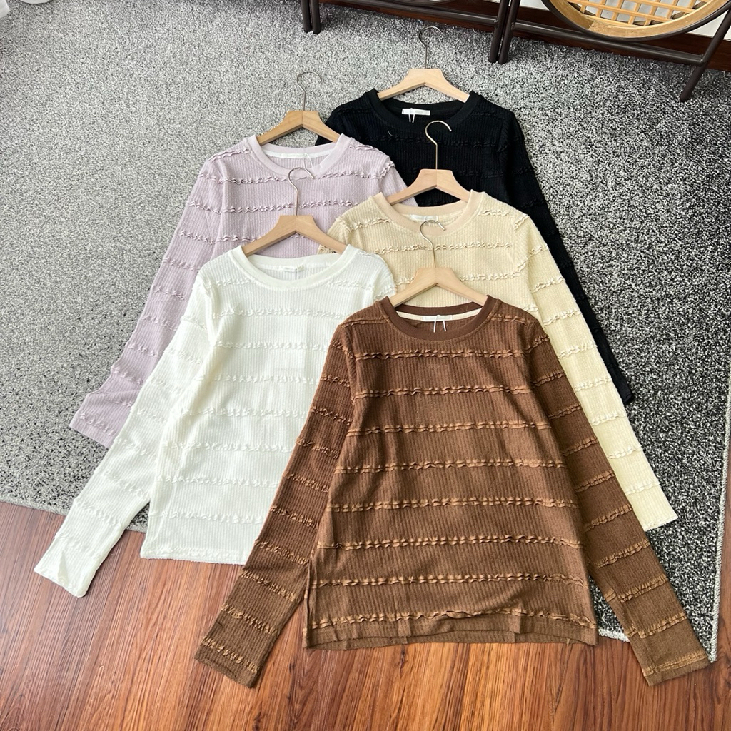 8123 RIPPI IMPORT BLOUSE