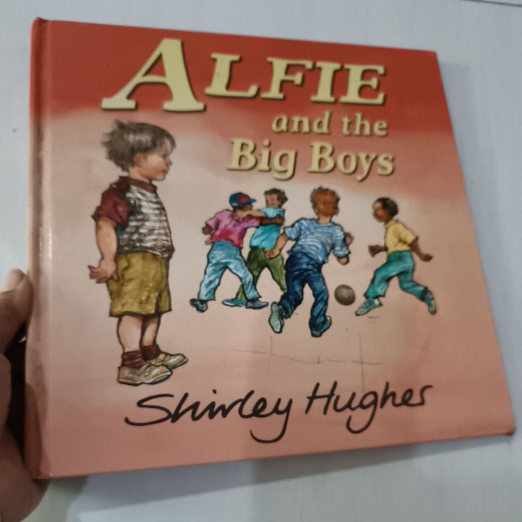 หนังสือก่อนรัก Shirley hughes ข้อบกพร่อง