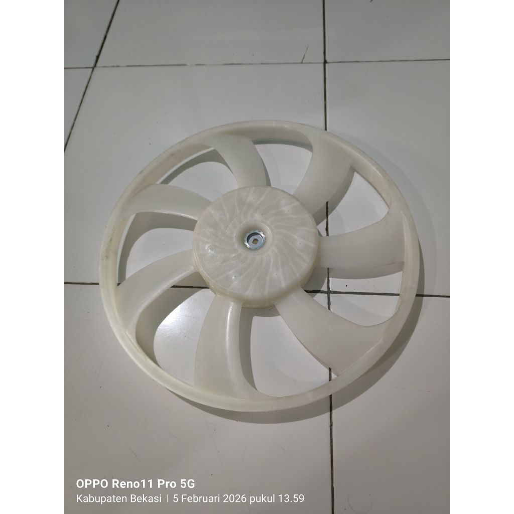 Ertiga New 2018-2022 XL7 พัดลมหม้อน้ํา แบบเดียวกับใช้ ORIGINAL