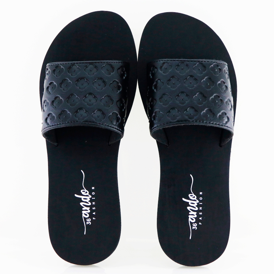 Ando Leila Black - รองเท้าแตะแบบสวมในบ้านผู้หญิง Ando