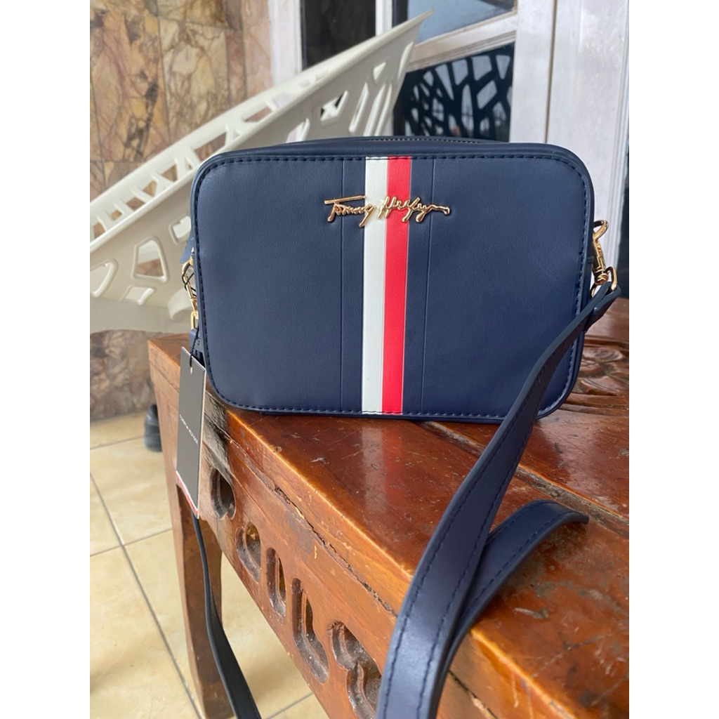 กระเป๋ากล้อง Tommy พรีเมี่ยมสุดๆ