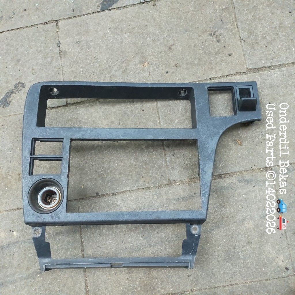 เทปติดกรอบ climate Toyota Corona st171