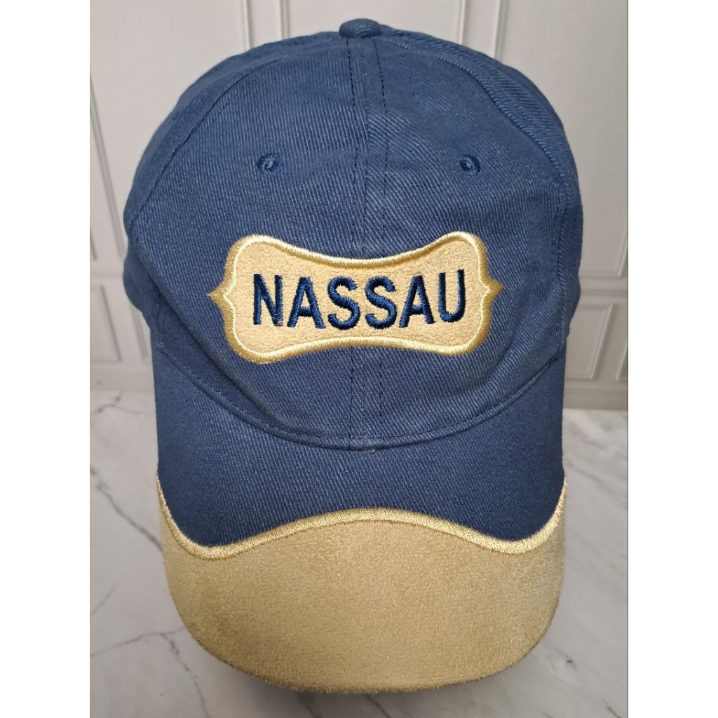 Vintage Second / Preloved Nassau Dorsett Bahamas หมวกสีน้ําเงิน