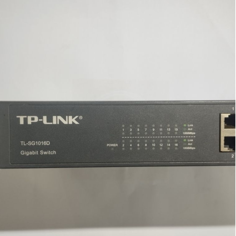 สวิตช์ TP-LINK TL-SG1016D