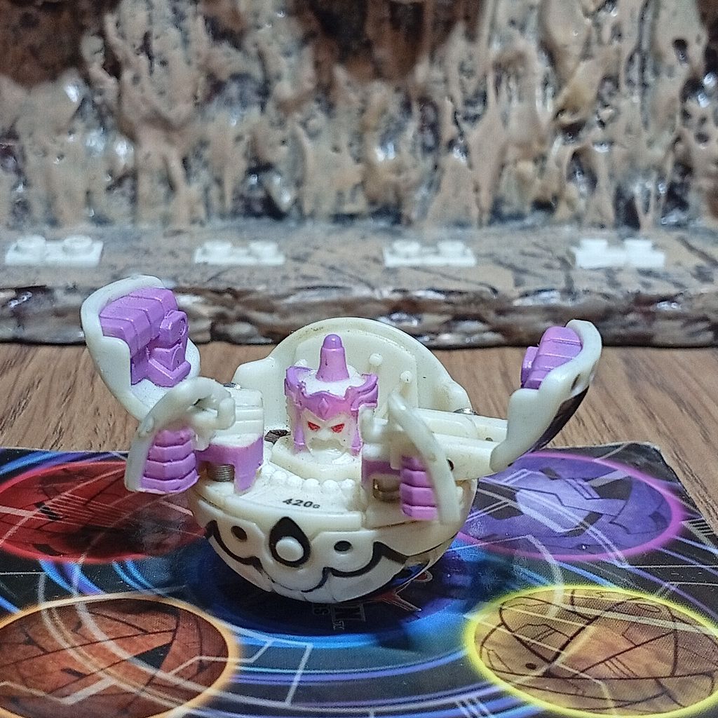 Bakugan Ashura Fortress Darkus Bakupearl