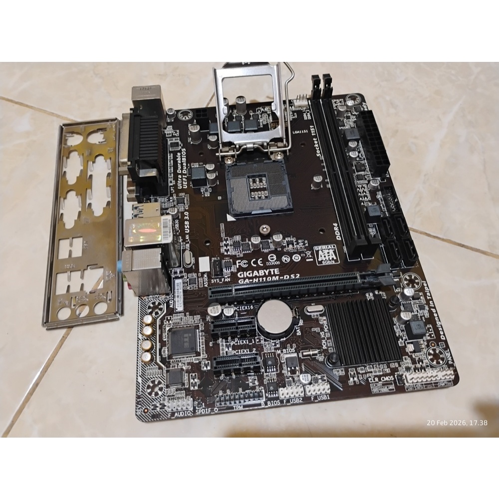 GIGABYTE H110M-DS2-CF ซ็อกเก็ต intel LGA1151 Gen6/7 DDR4