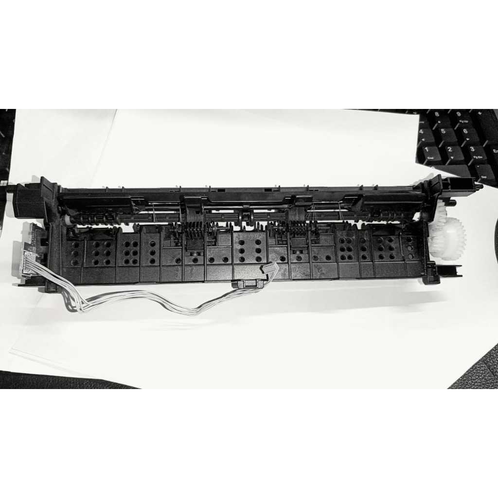 RC4-3218 ออกตูด M402 M426 ลูกกลิ้งออกกระดาษ HP Laserjet m402N m402DN