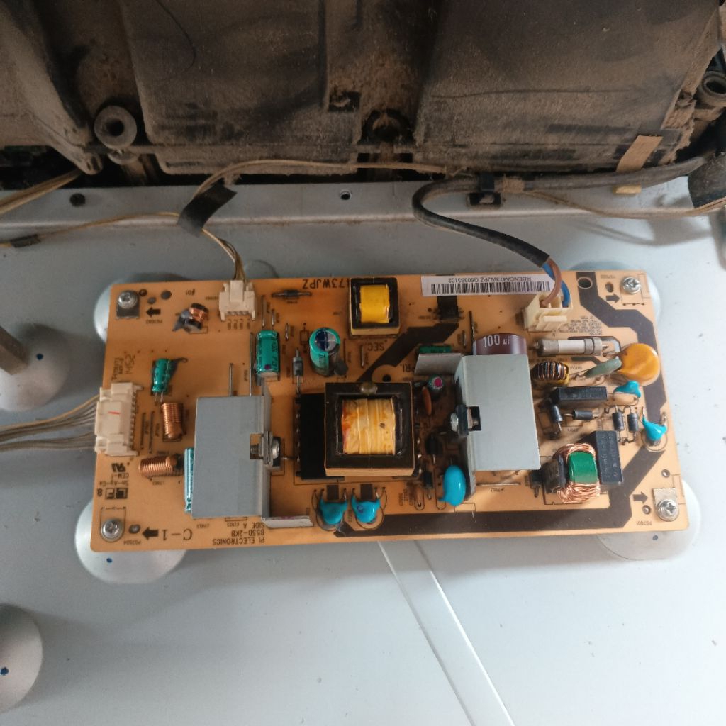 Sharp Aquos LC-32DX888I ตัวควบคุมไฟทีวี Psu ดั้งเดิม