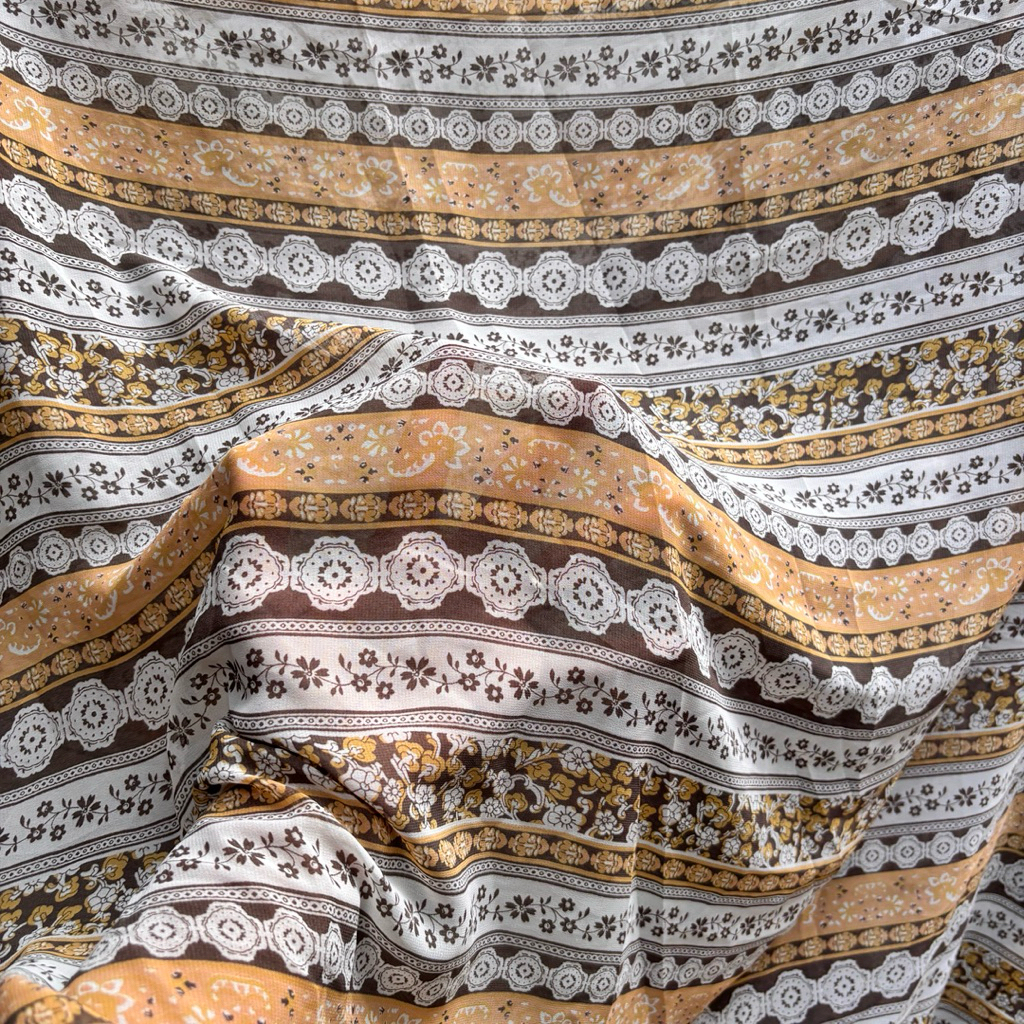 ผ้าชีฟองลายดอกไม้ลายชาติพันธุ์ | วัสดุเย็นตกสําหรับเดรสเสื้อ (Per 0.5m) Jy