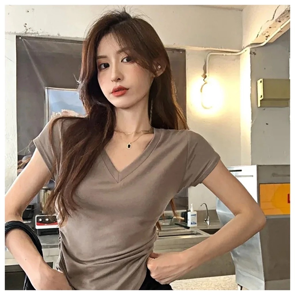 Omnia Top คอวีแขนสั้น