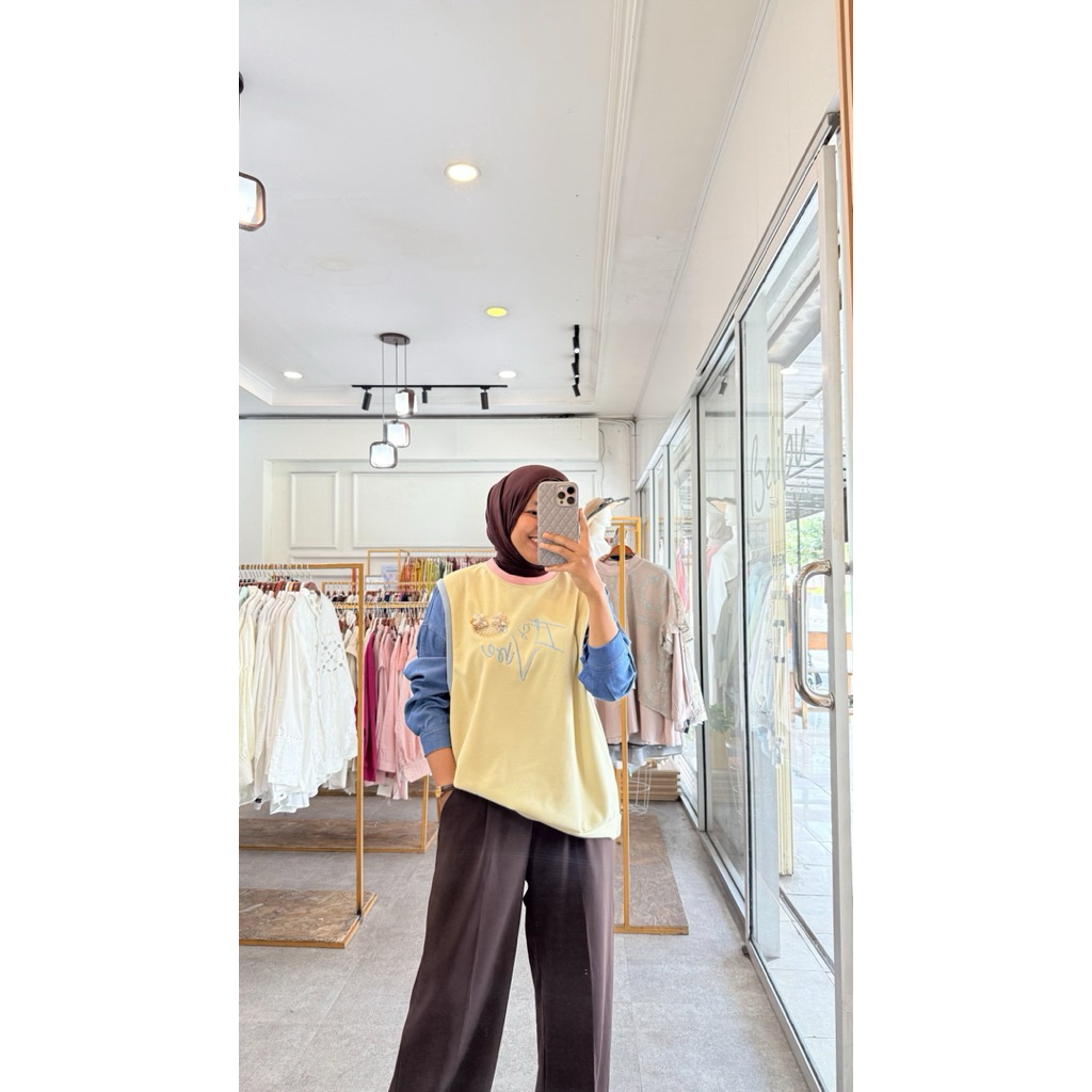 VIBE BLOUSE*********