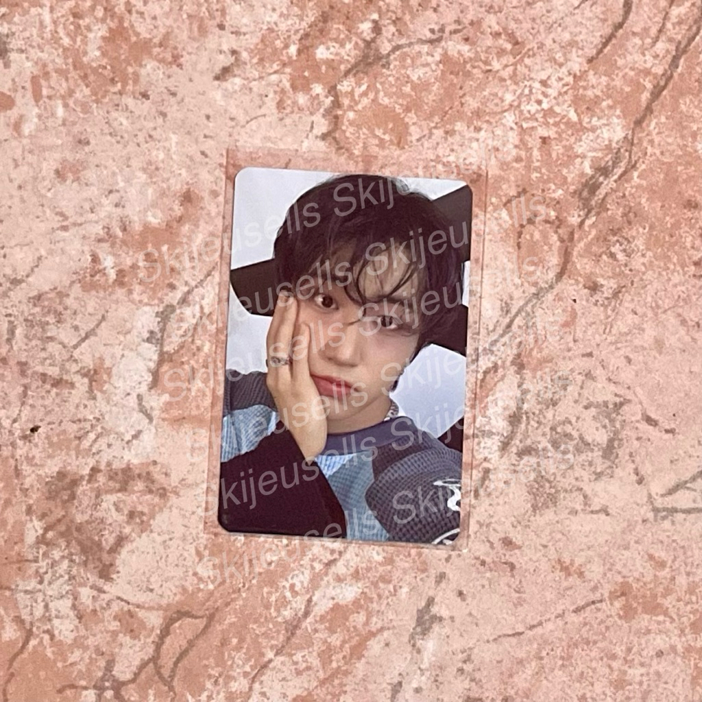 Stray Kids HYUNDAN LEE KNOW HAN POB ออนไลน์ Fanmeeting 5Oclock Photocard PC อย่างเป็นทางการ