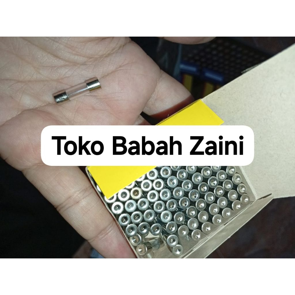 10 ชิ้นแก้วขนาดเล็ก FUSE 5X20MM 250V 8A