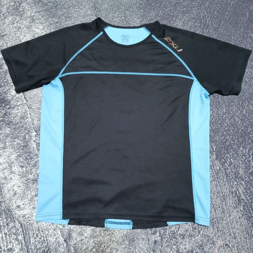 เสื้อแข่ง 2XU 21km Running Finisher ของแท้ Size M
