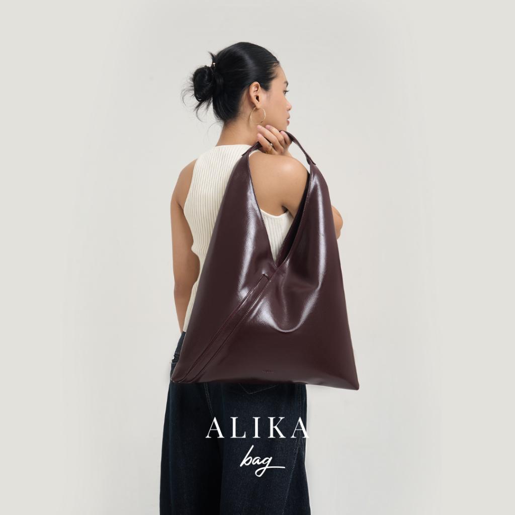 กระเป๋า Alika - AMRETA - กระเป๋าผู้หญิง - HOBO BAG - กระเป๋าสะพาย - 15.6 INCH LAPTOP BAG