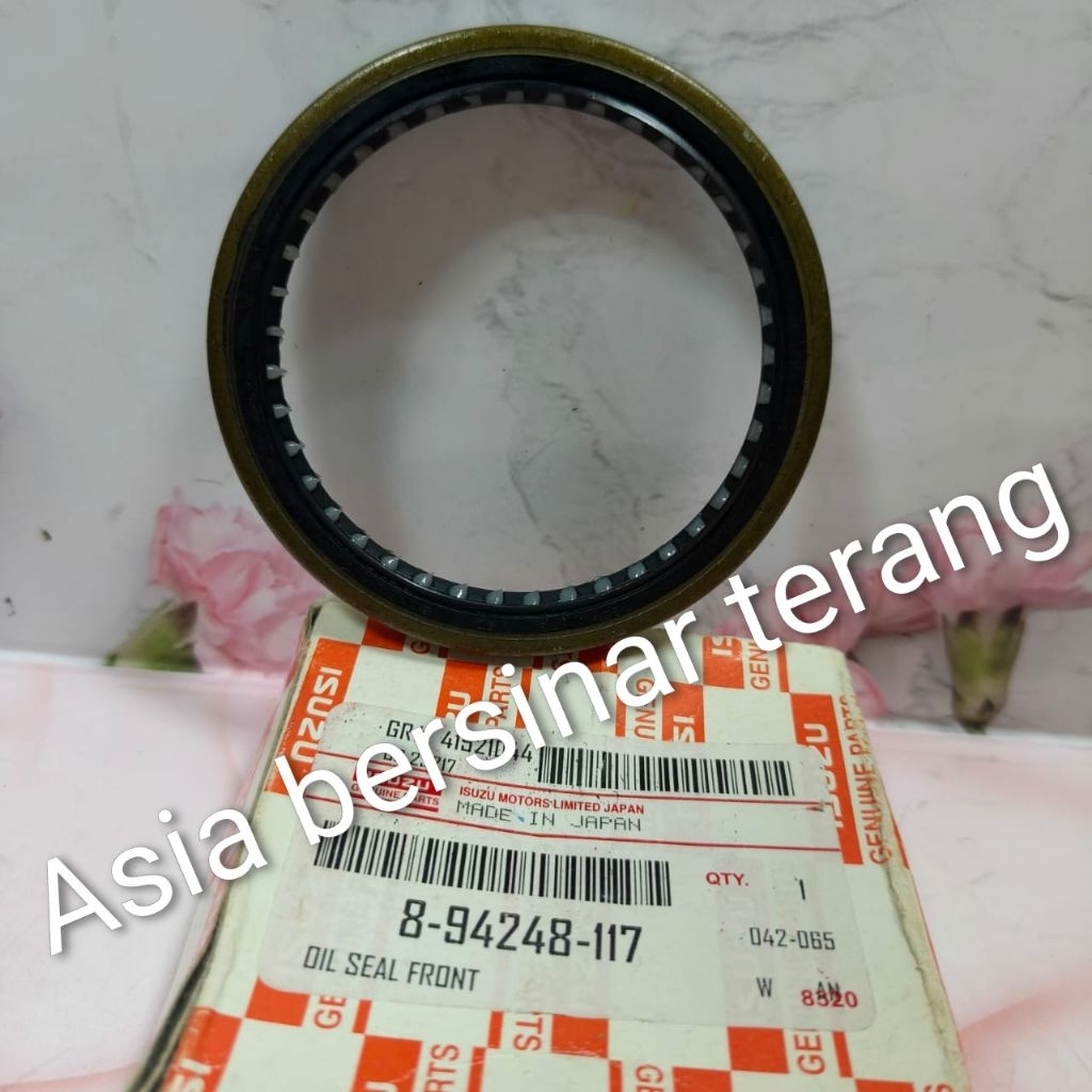 FRONT WHEEL OIL SEAL ISUZU NKR71 NKR 66 8-94248-117