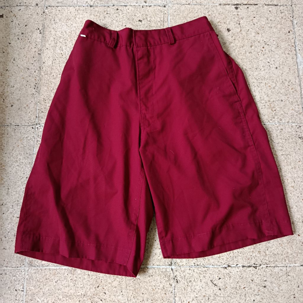 MERAH PL กางเกงขาสั้นนักเรียนประถมสีแดง แบรนด์เครื่องแบบคุณภาพดี / nato 130