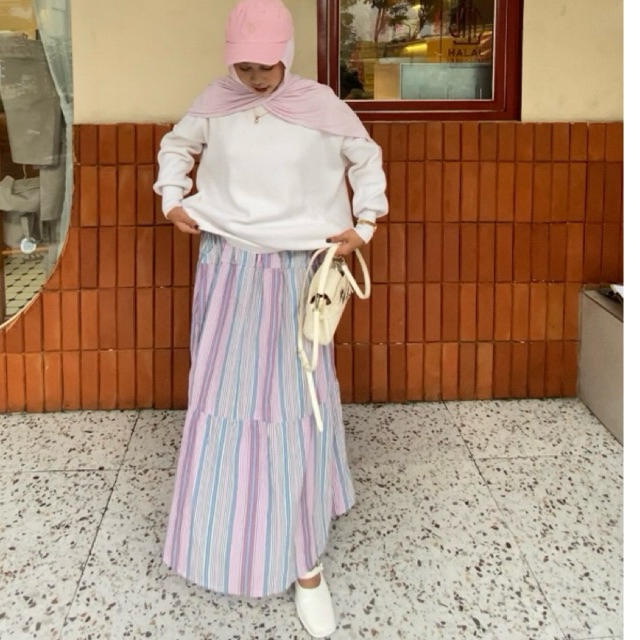 Bydhenzen-pants & maki skirt กางเกงลาย oxford rainbow