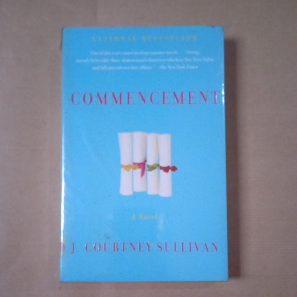 Commen Cement Novel โดย J. Courtney Sullivan ต้นฉบับ
