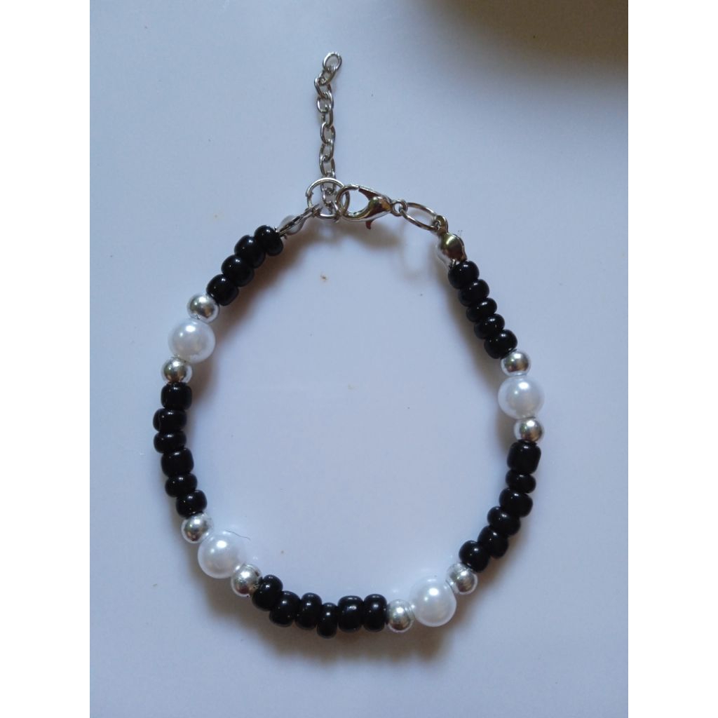 BEAD BRACELET/BRACELET/BEADS