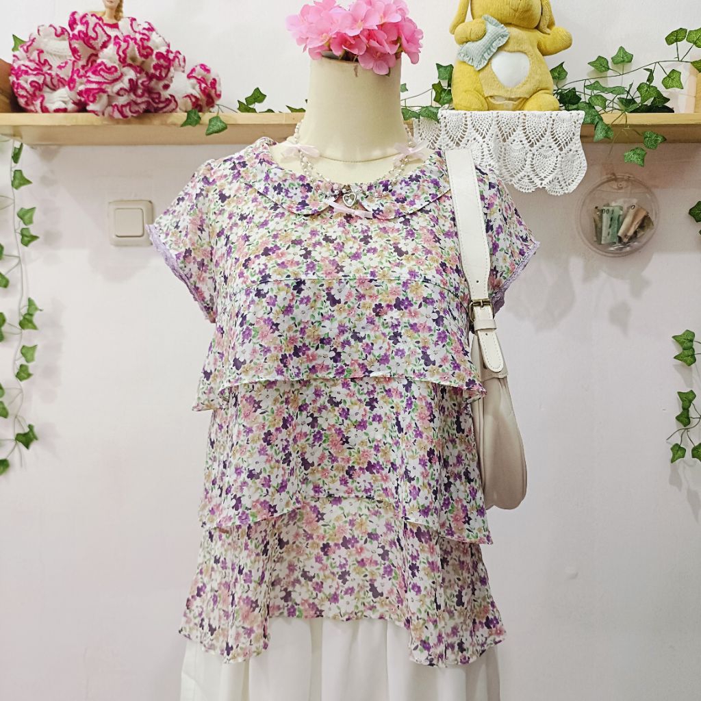 เสื้อผ้าชีฟองชั้นลายดอกไม้ | Coquette / Morikei / Kawaii