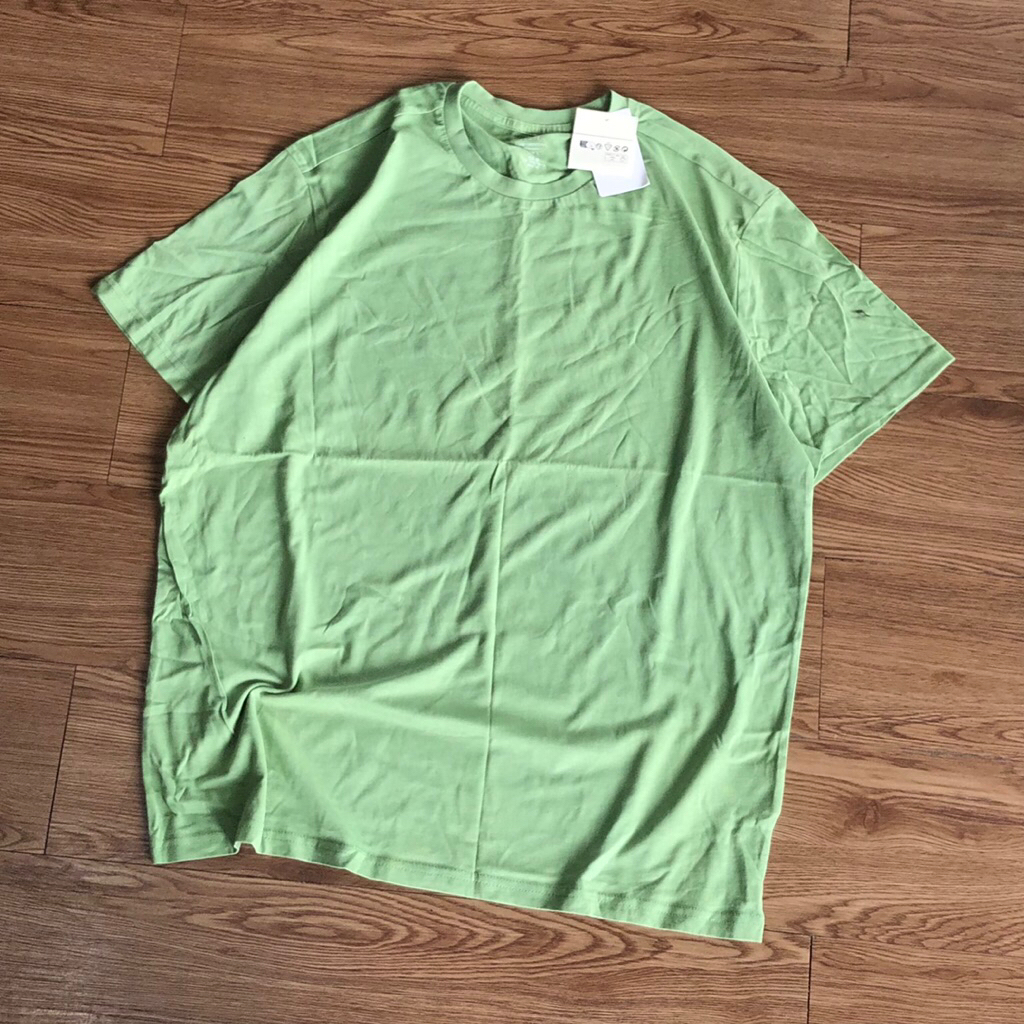 เสื้อยืด H&M ESSENTIALS REGULAR FIT