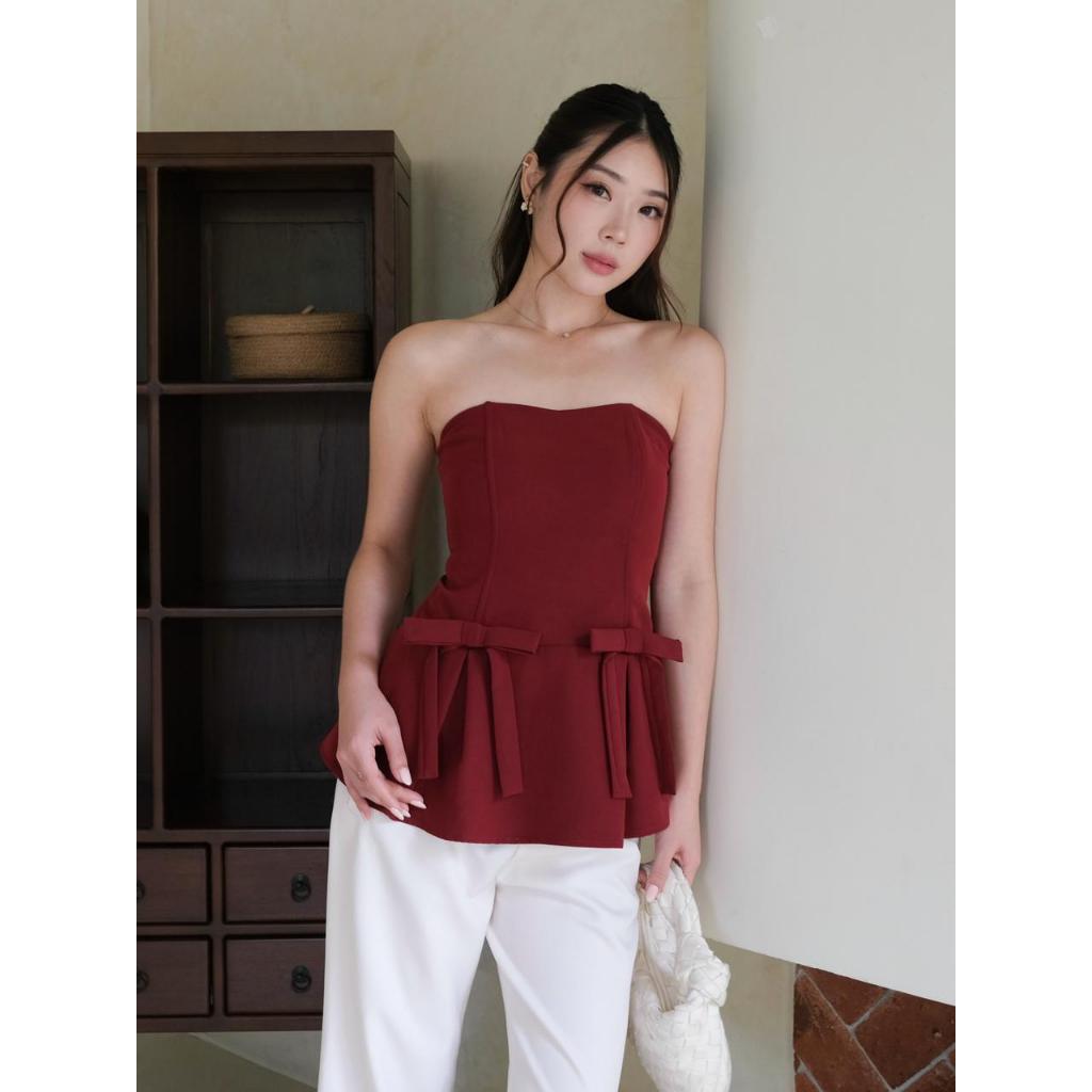 Beige Studio - Iris Top / เสื้อกล้ามผู้หญิง