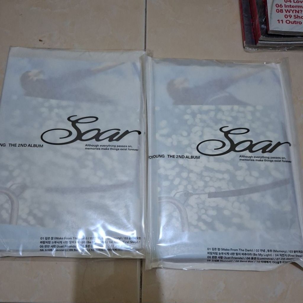 อัลบั้ม DOYOUNG BE MY LIGHT SOAR