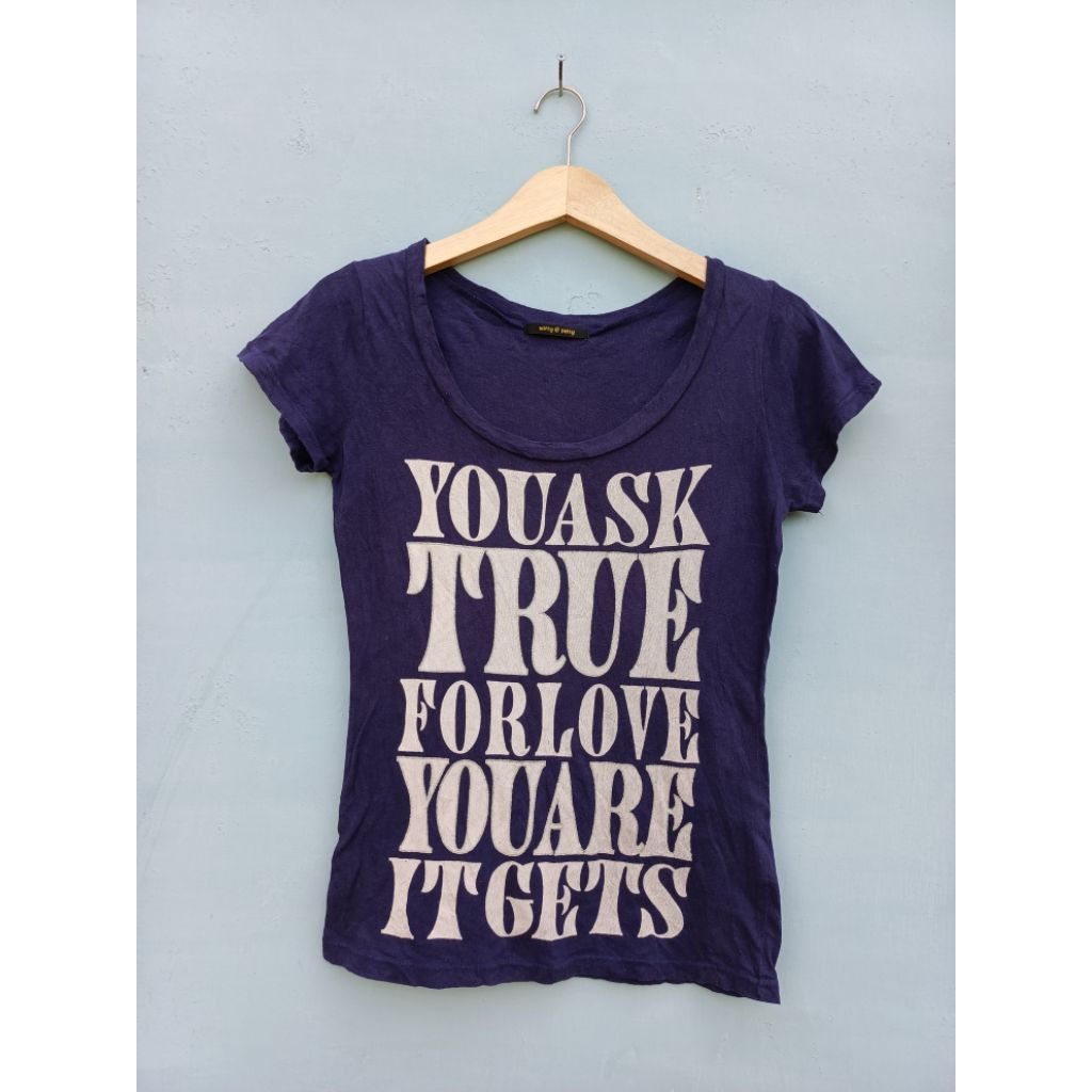 เสื้อยืด Witty&pitty