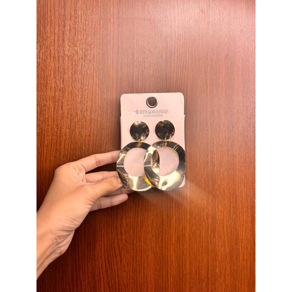 STRADIVARIUS EARRINGS GOLD