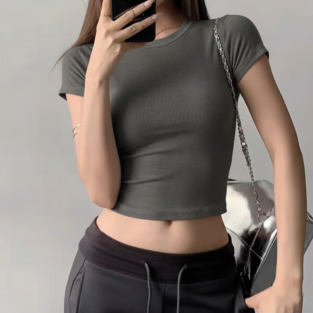 PLATINUM WORLD เสื้อครอปถักธรรมดา O คอ Fit Body - เสื้อเชิ้ตธรรมดาผู้หญิง T2