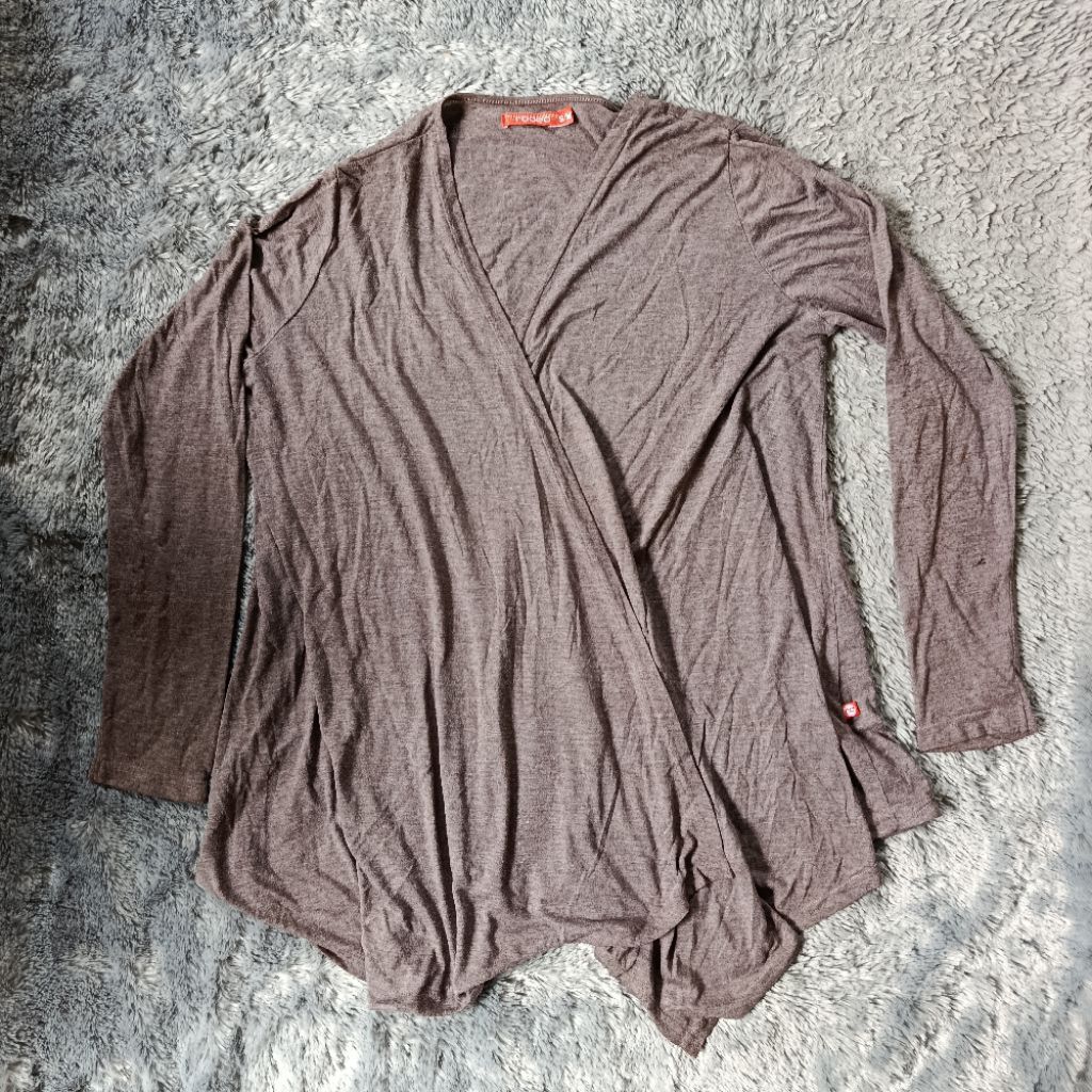 PL คาร์ดิแกนผู้หญิง ยี่ห้อ rodeo / ผมเปีย 36