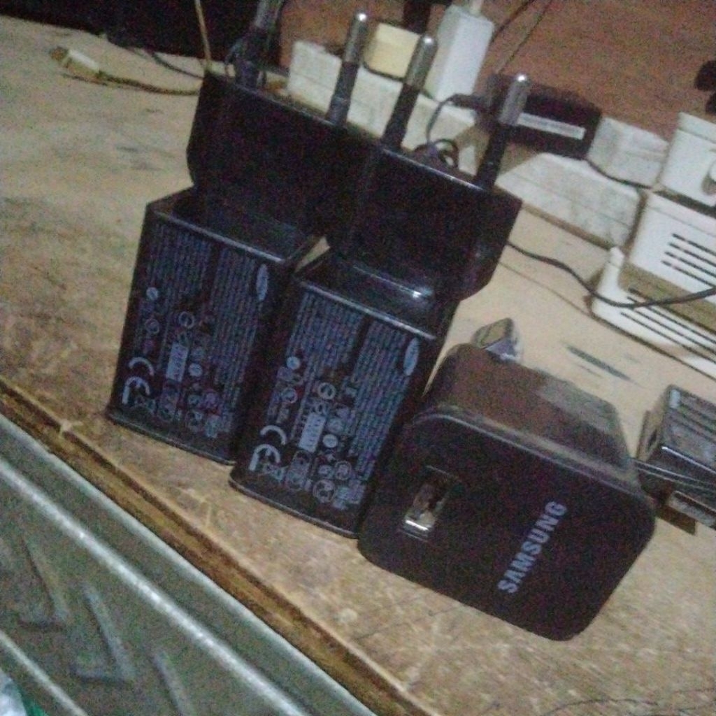 หัวชาร์จ SAMSUNG แท็บเล็ต 5V 2A มีประกัน