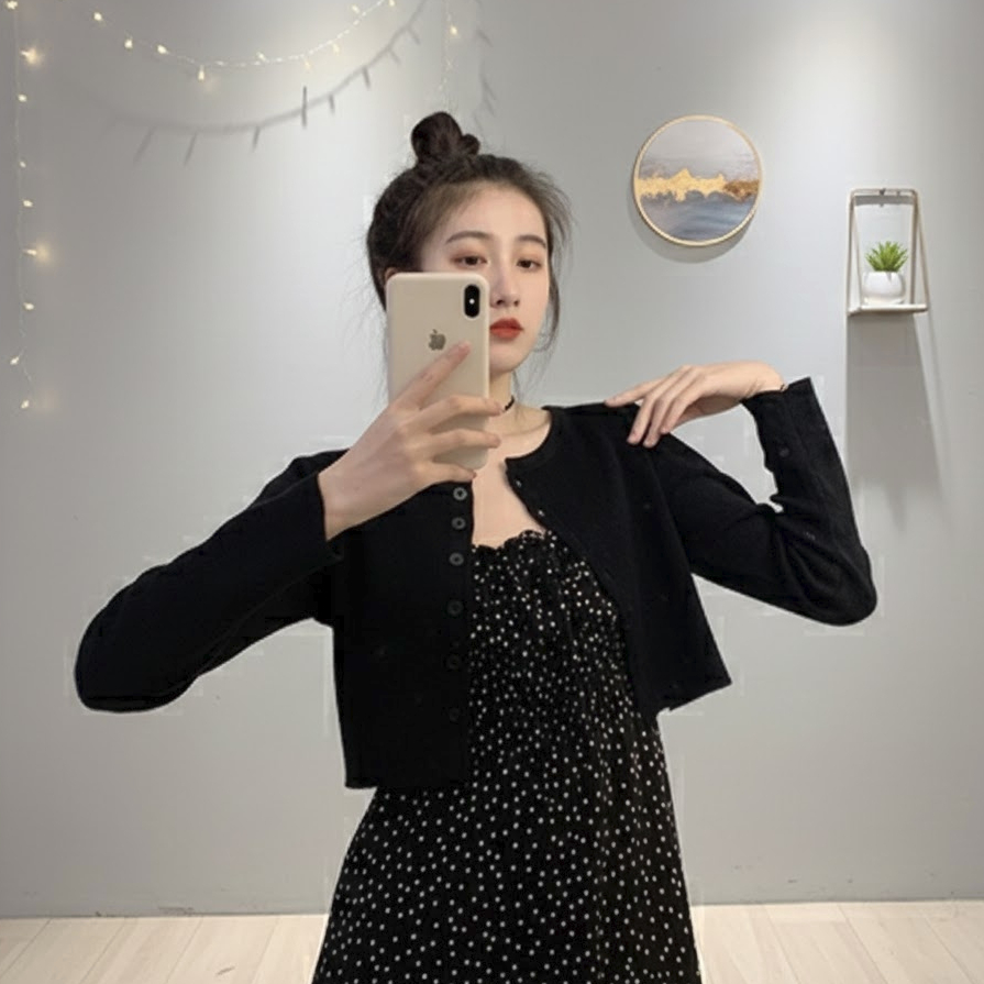 ความจริง! Bailey Crop คาร์ดิแกนถัก Cardi Crop Bailey ปุ่มเสื้อ Crop -01 Bailey Crop คาร์ดิแกนถัก Fit