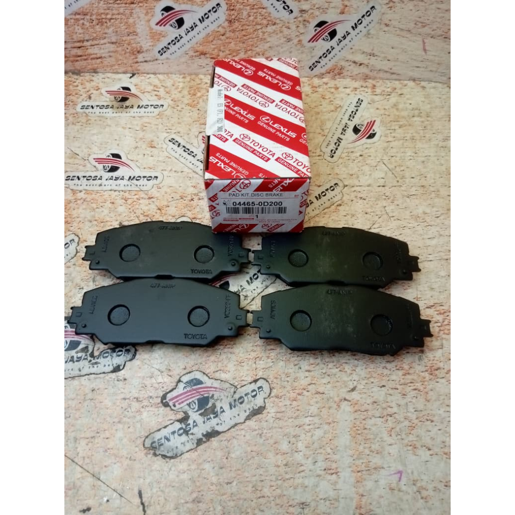 ผ้าเบรค ผ้าเบรค ผ้าเบรคหน้า TOYOTA SIENTA NAV1 NEW ALTIS 04465-0D200
